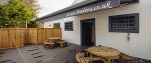 brodens-beer-garden